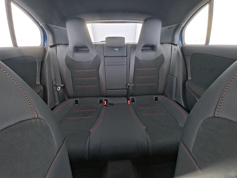 Mercedes-Benz A 180 180 Automatic AMG Line Premium