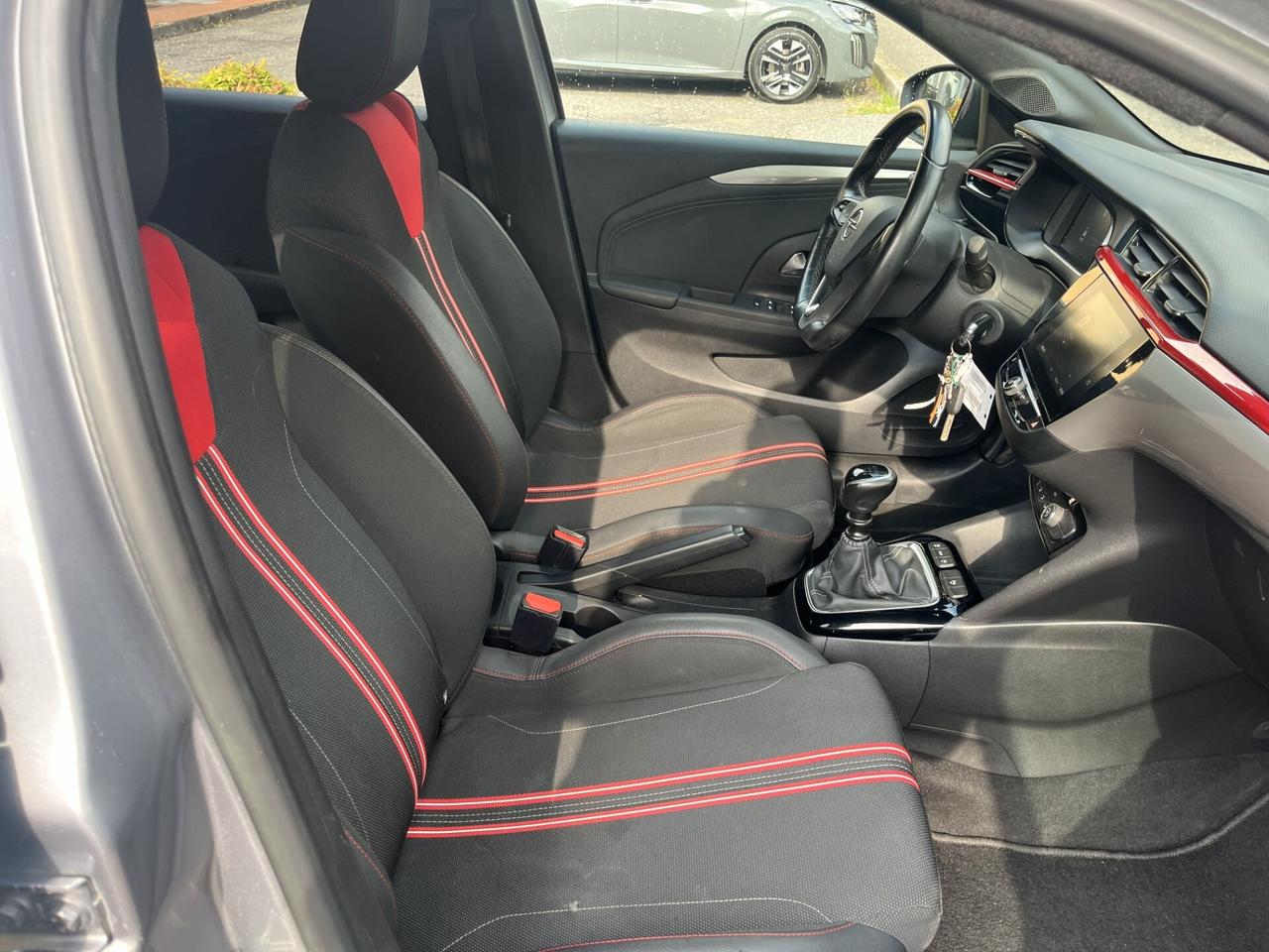 Opel Corsa 1.2 100 CV GS Line