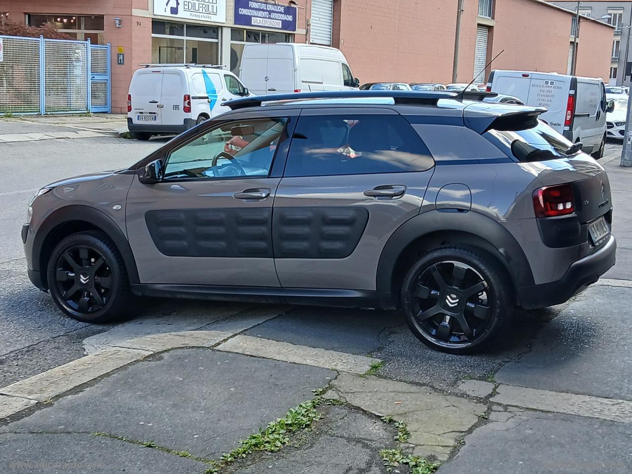 CITROEN C4 Cactus PureTech 82