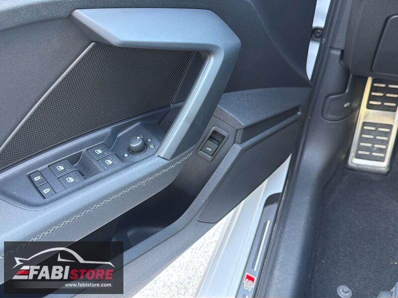 Audi A3 Sportback 35 TFSI 150 Cv Mhev S- Tronic S- Line Interno ed Esterno