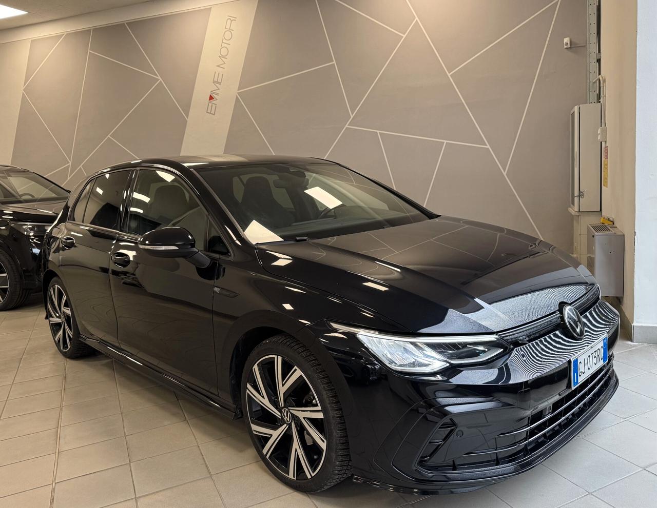 Volkswagen Golf 1.5 tsi evo R-Line 150cv / NO VINCOLI