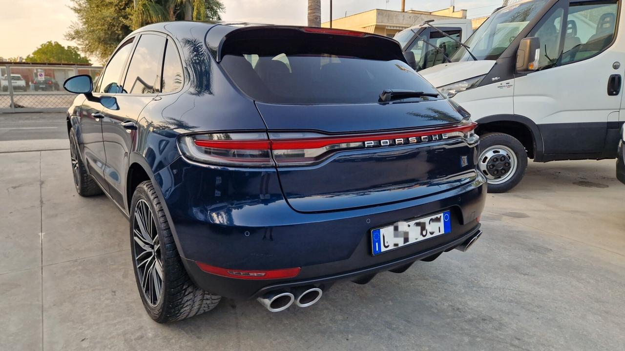 Porsche Macan 2.0-245 cv PDK -2020