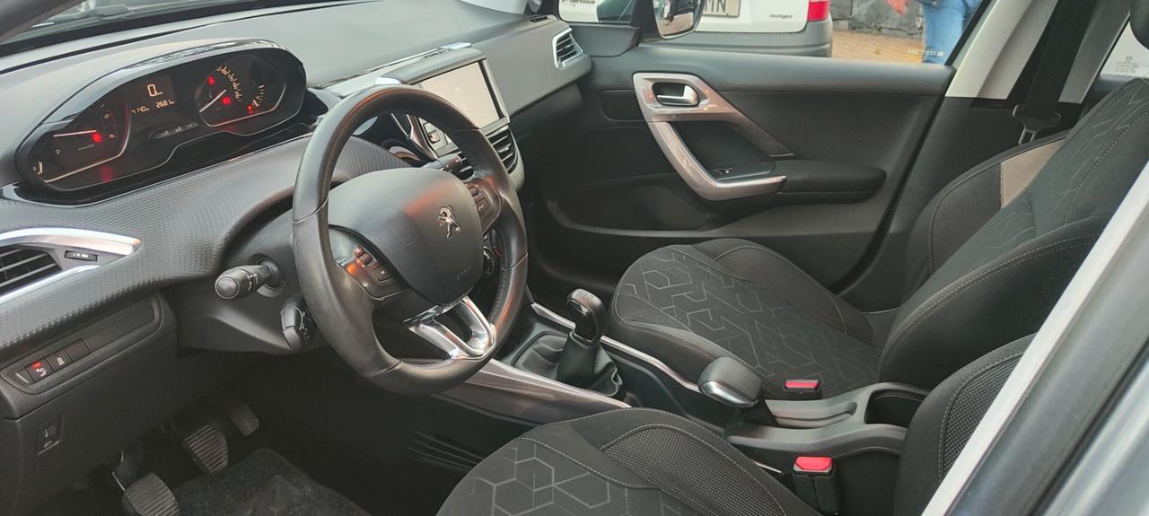 Peugeot 2008 BlueHDi 100 Allure