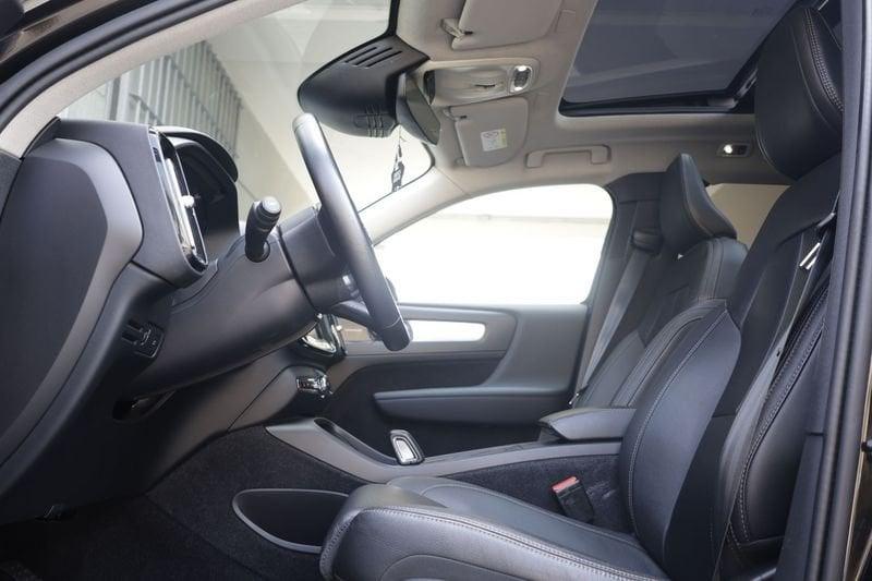 Volvo XC40 D4 AWD Geartronic R-design Tetto Panoramico Unicoproprietario