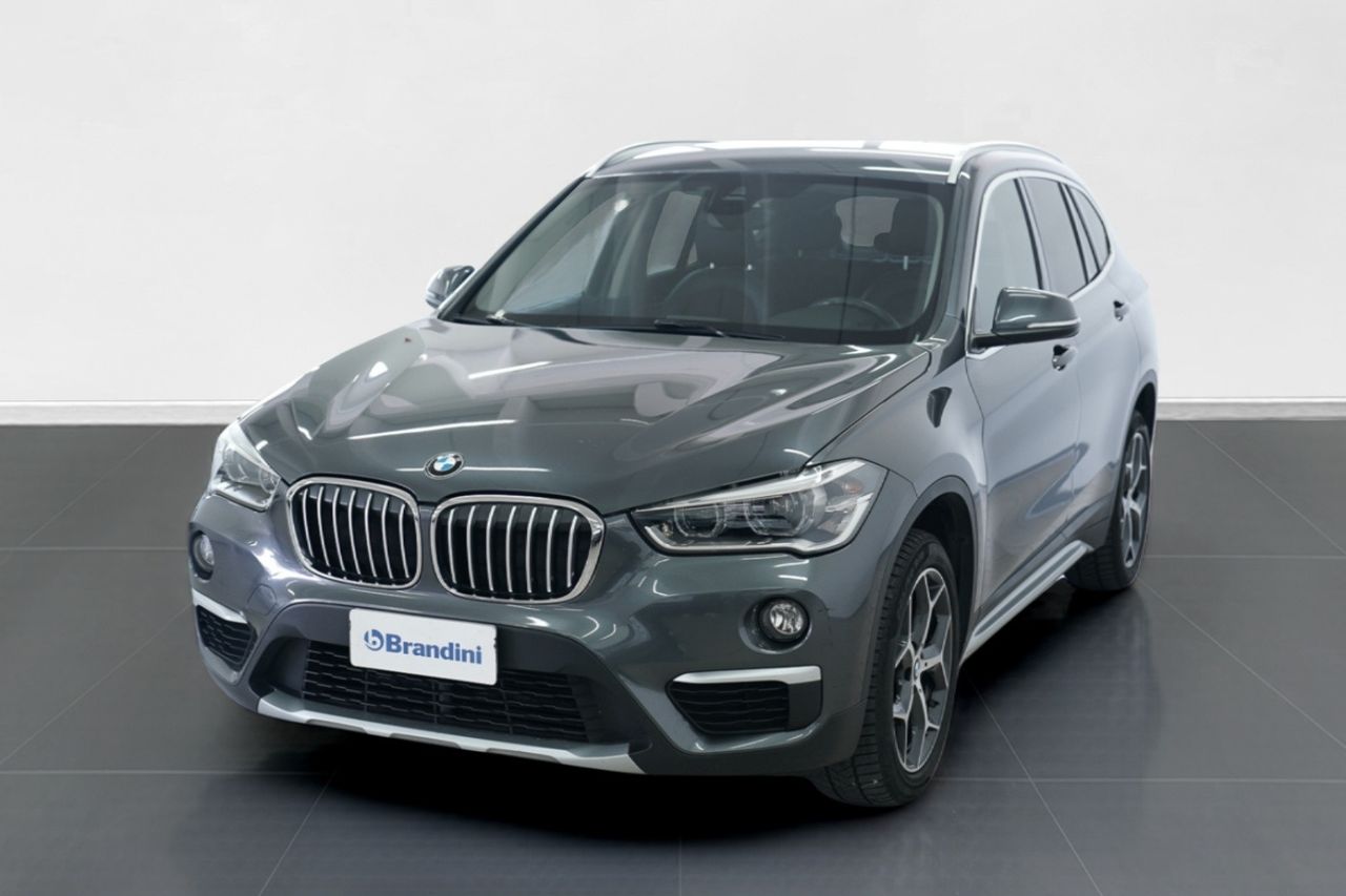 BMW X1 X1 F48 - X1 sdrive18d xLine auto my18