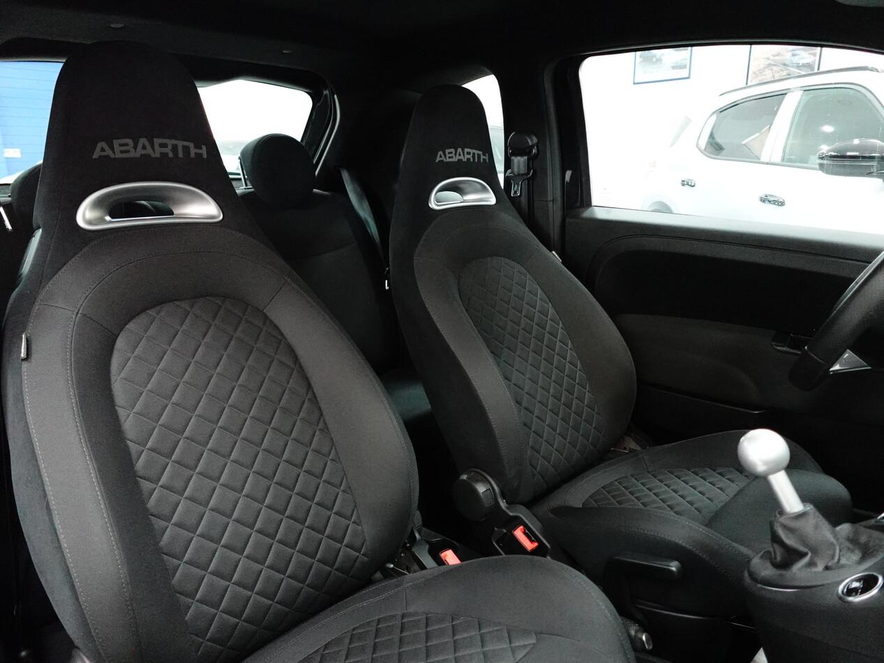 Abarth 595 1.4 T-JET 165 CV 595