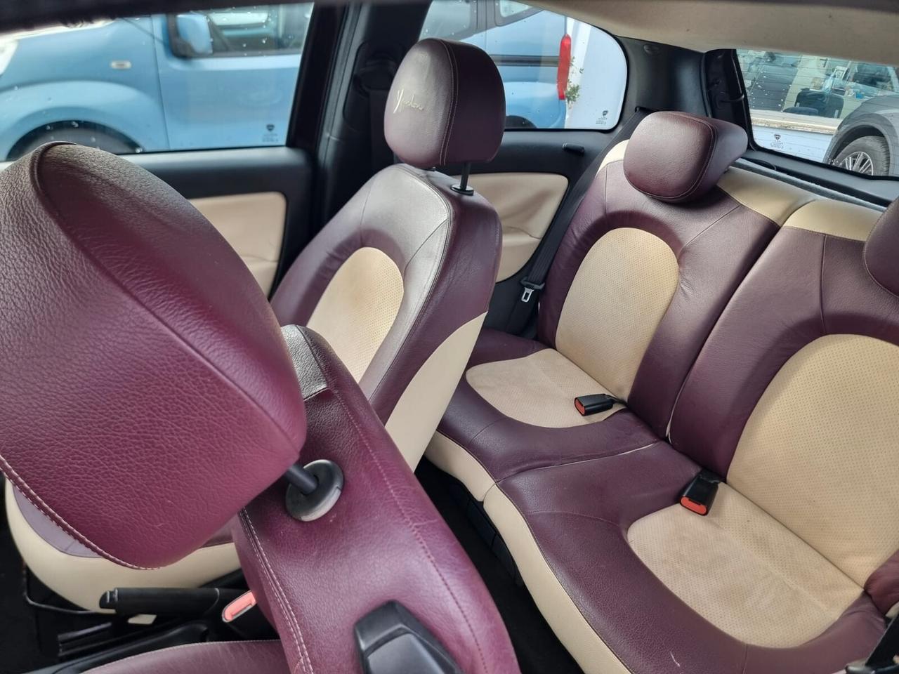 Lancia Ypsilon 1.4 Platino Ecochic GPL