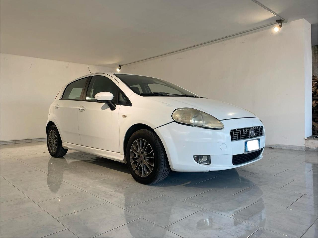 Fiat Grande Punto Grande Punto 1.3 MJT 75 CV 5 porte Dynamic