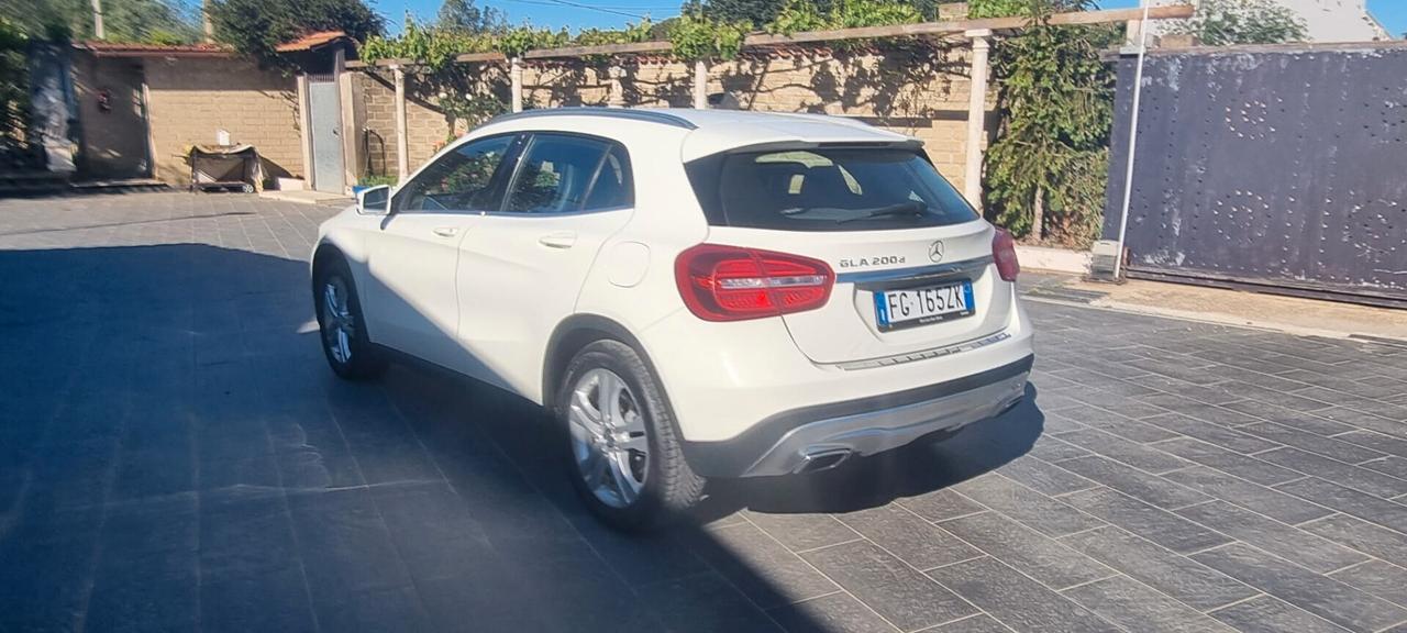 Mercedes-benz GLA 200 d Automatic Executive