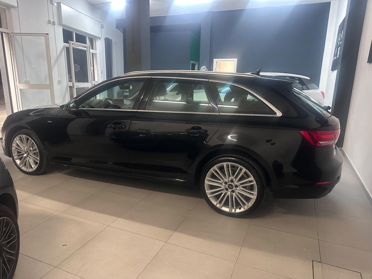 Audi A4 2.0 TDI 190 CV S Line