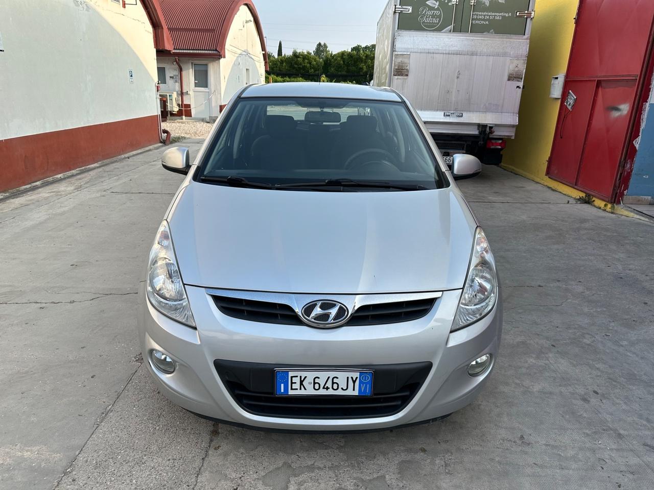 Hyundai i20 GPL Neopatentati Garanzia 12 Mesi