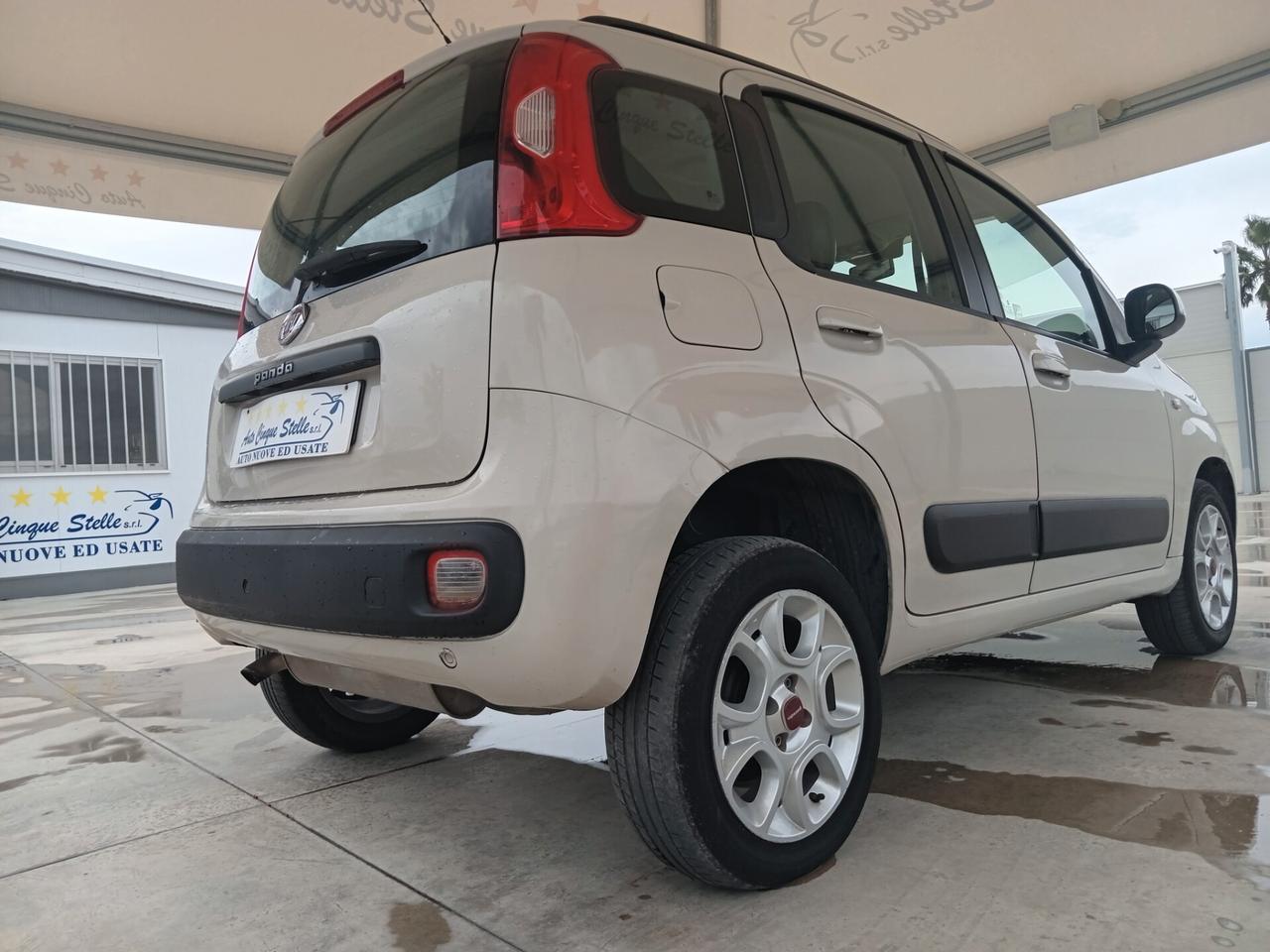 Fiat Panda 0.9 TwinAir Turbo Natural Power Lounge
