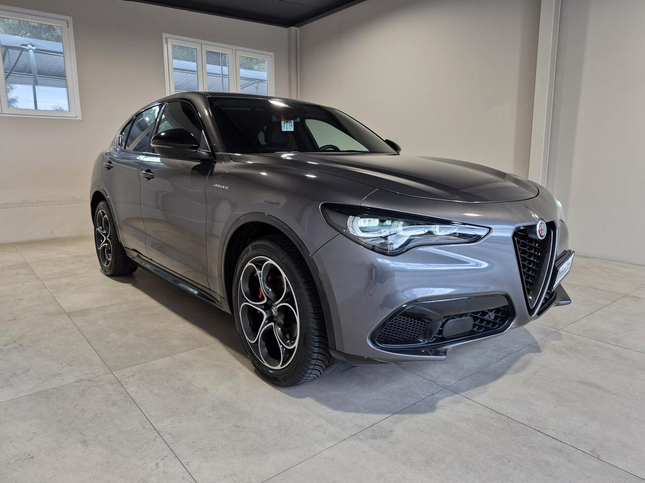 Alfa Romeo Stelvio VELOCE Q4 AT8 2.2 MTJ 210CV TOTAL BLACK C20"