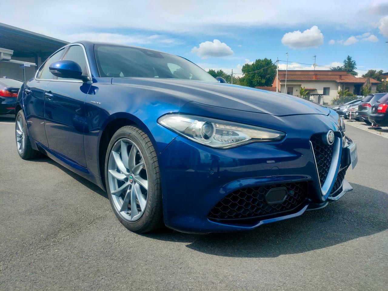 Alfa Romeo Giulia 2.2 Turbodiesel 210 CV AT8 AWD Q4 Veloce