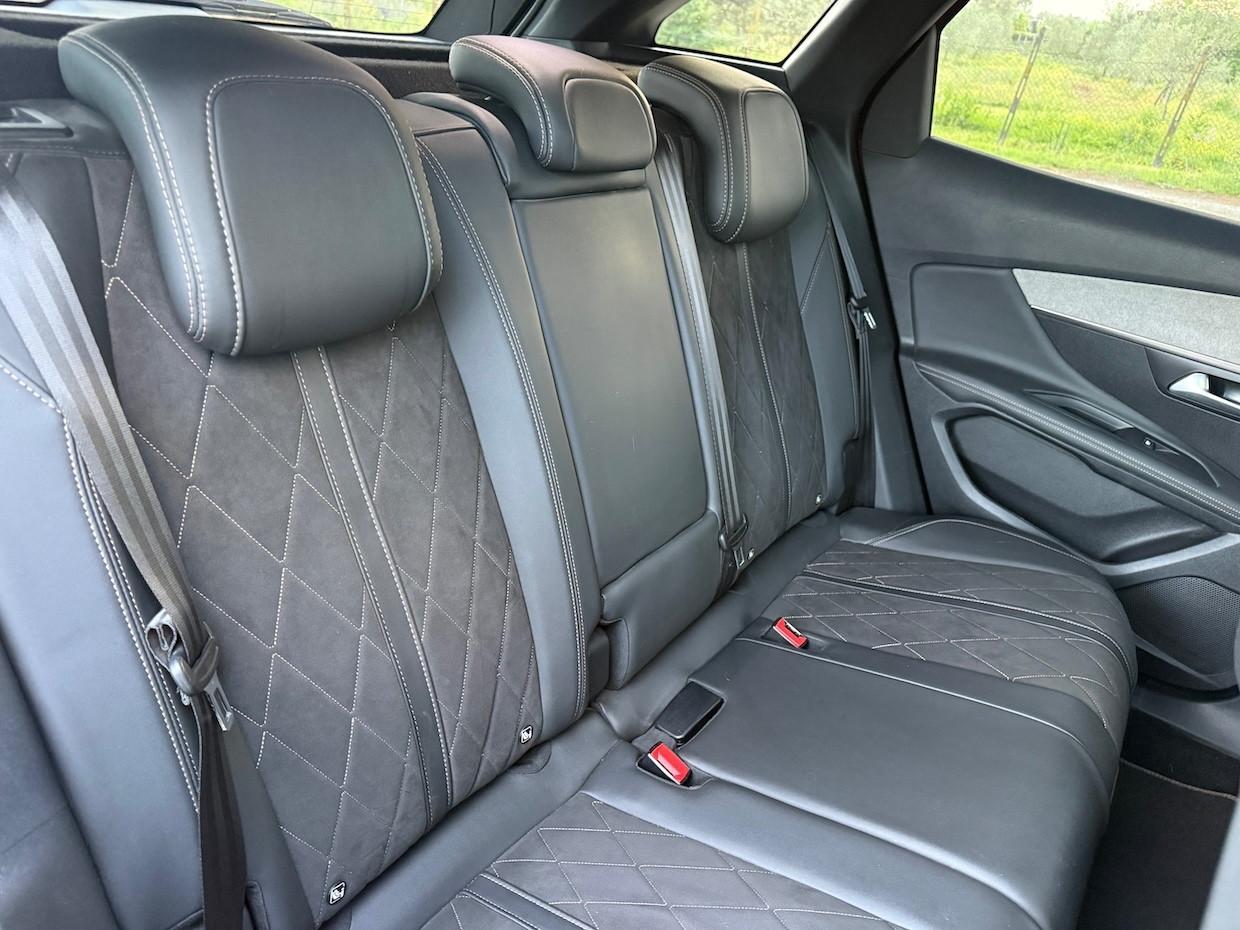 Peugeot 3008 BlueHDi 180 GT S