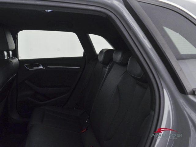 AUDI RS3 3 2.5 TFSI quattro S tronic
