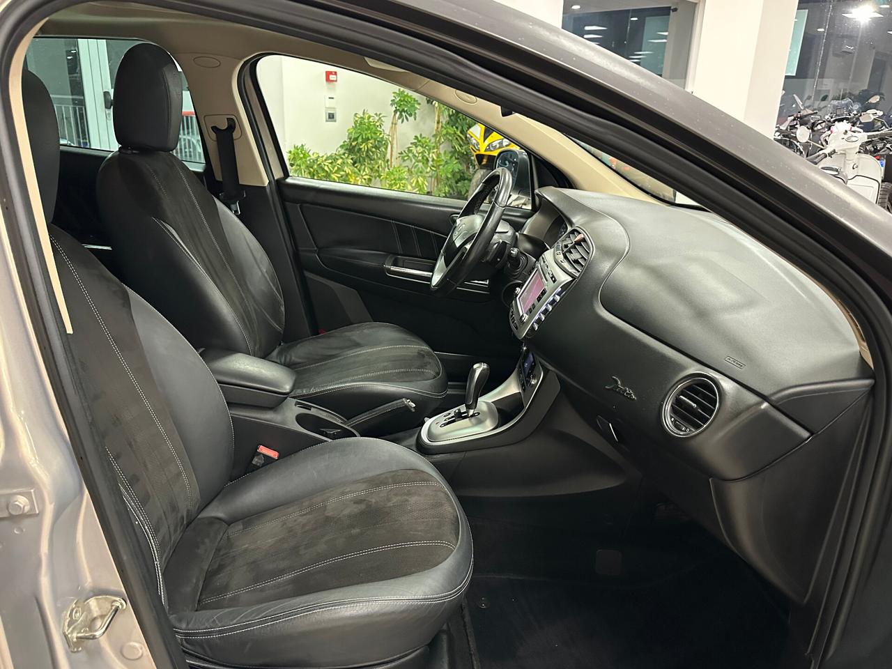 Lancia Delta 1.6 MJT 120 CV Selectronic Platino - 2009