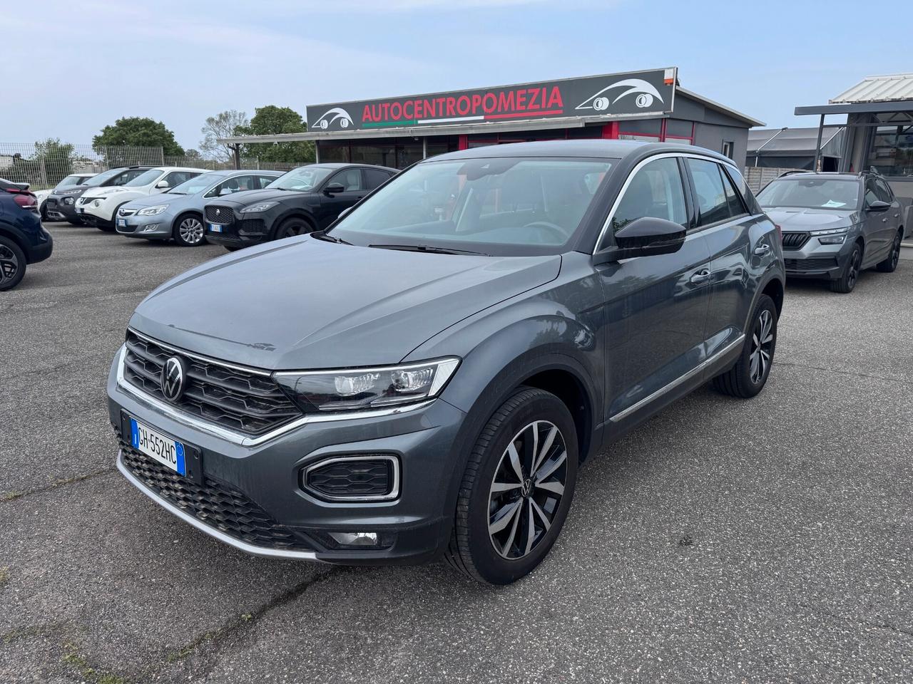 Volkswagen T-Roc 1.0TSI STYLE VIRTUAL NAVI BI-ZONA ASSIST LED