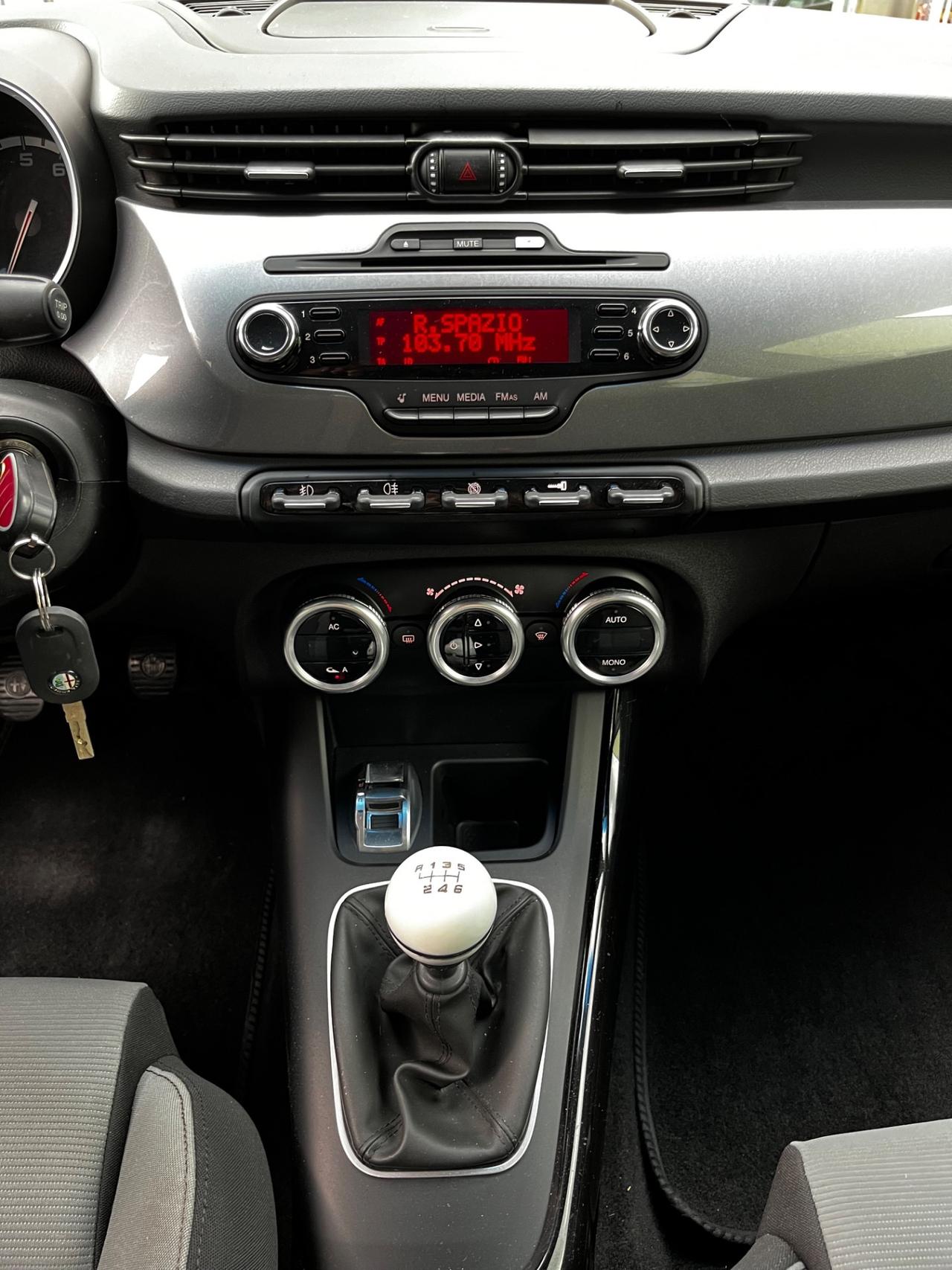 Alfa Romeo Giulietta 1.4 Turbo 120 CV Distinctive