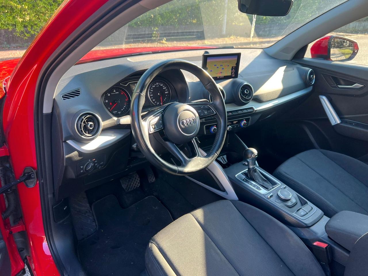 Audi Q2 30 TDI S tronic Business