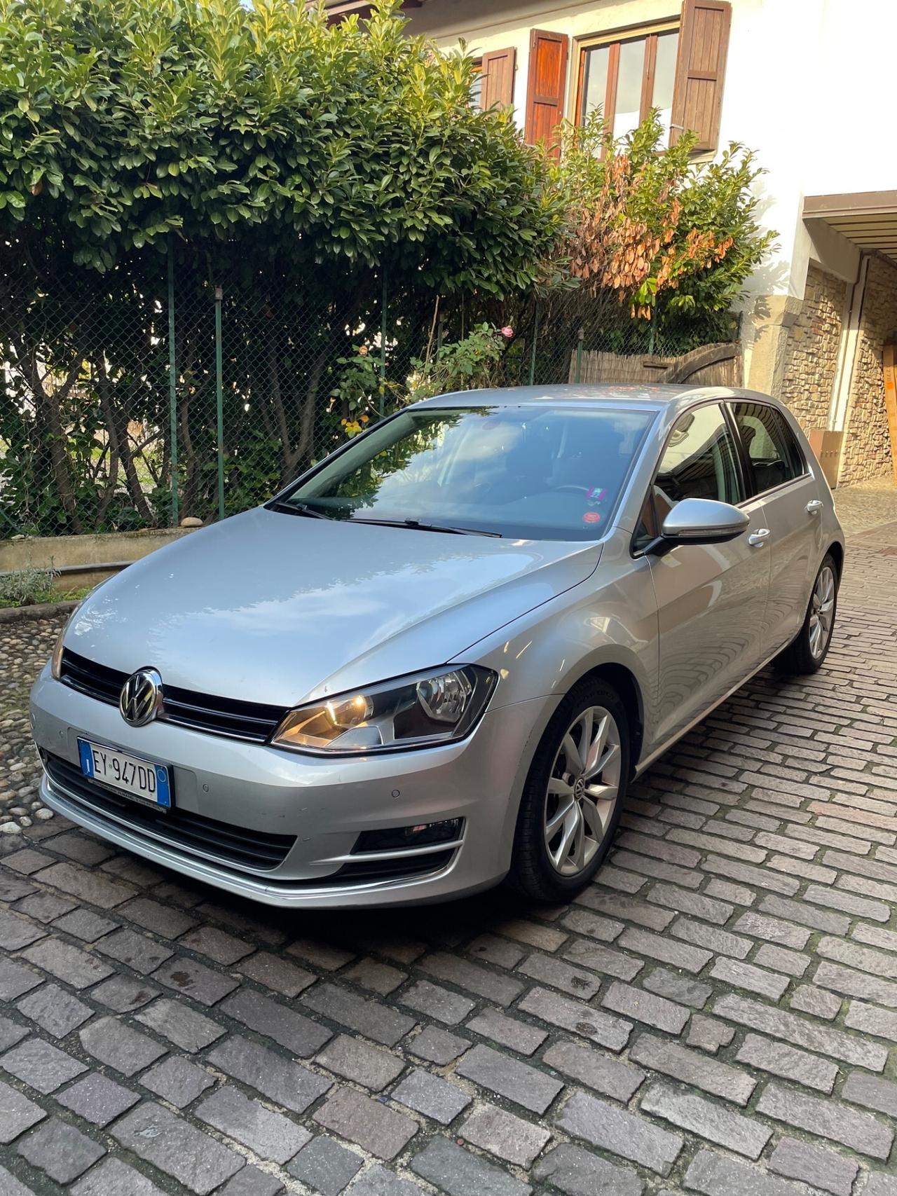 Volkswagen Golf 2.0 150cv DSG