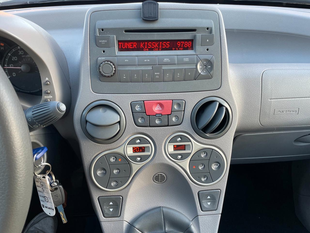 Fiat Panda 1.2 Alessi CLIMA AUTO+CERCHI IN LEGA+4 STAG
