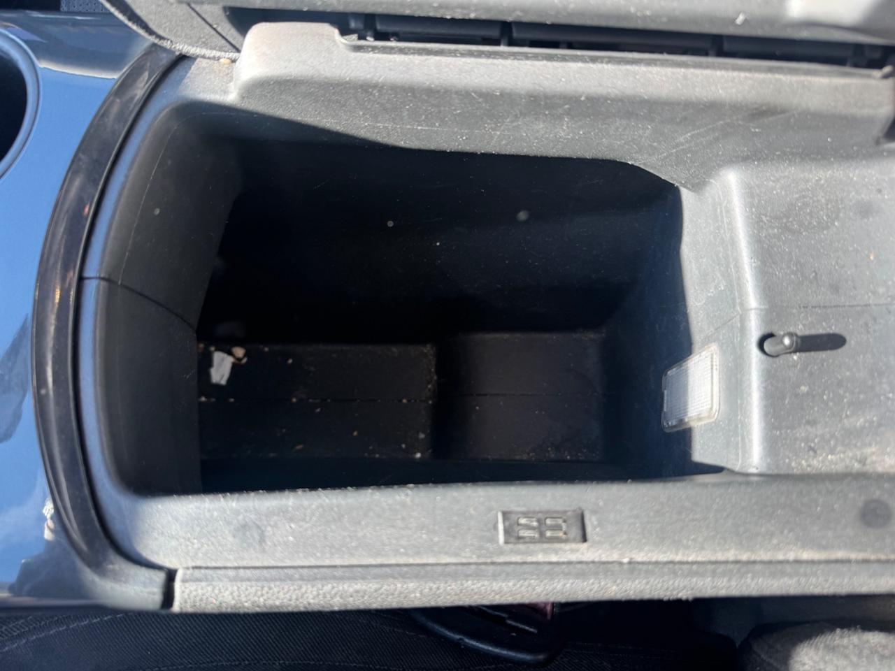 Peugeot 3008 1.6 HDi 110CV cambio robotizzato Premium