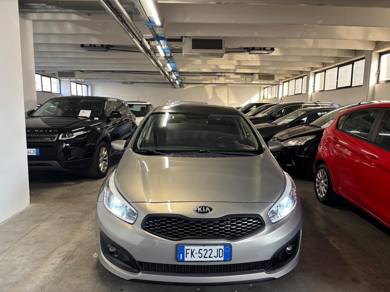 Kia Ceed 1.6 CRDi || GT Line || OK NEOPATENTATI