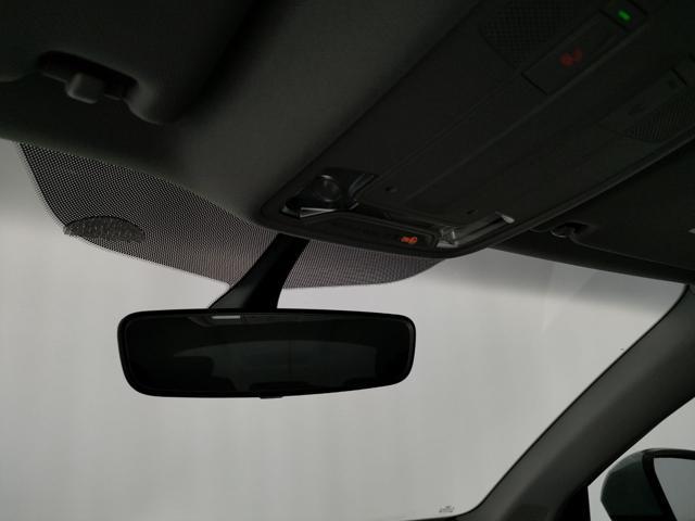 AUDI Q2 30 TDI S tronic Business