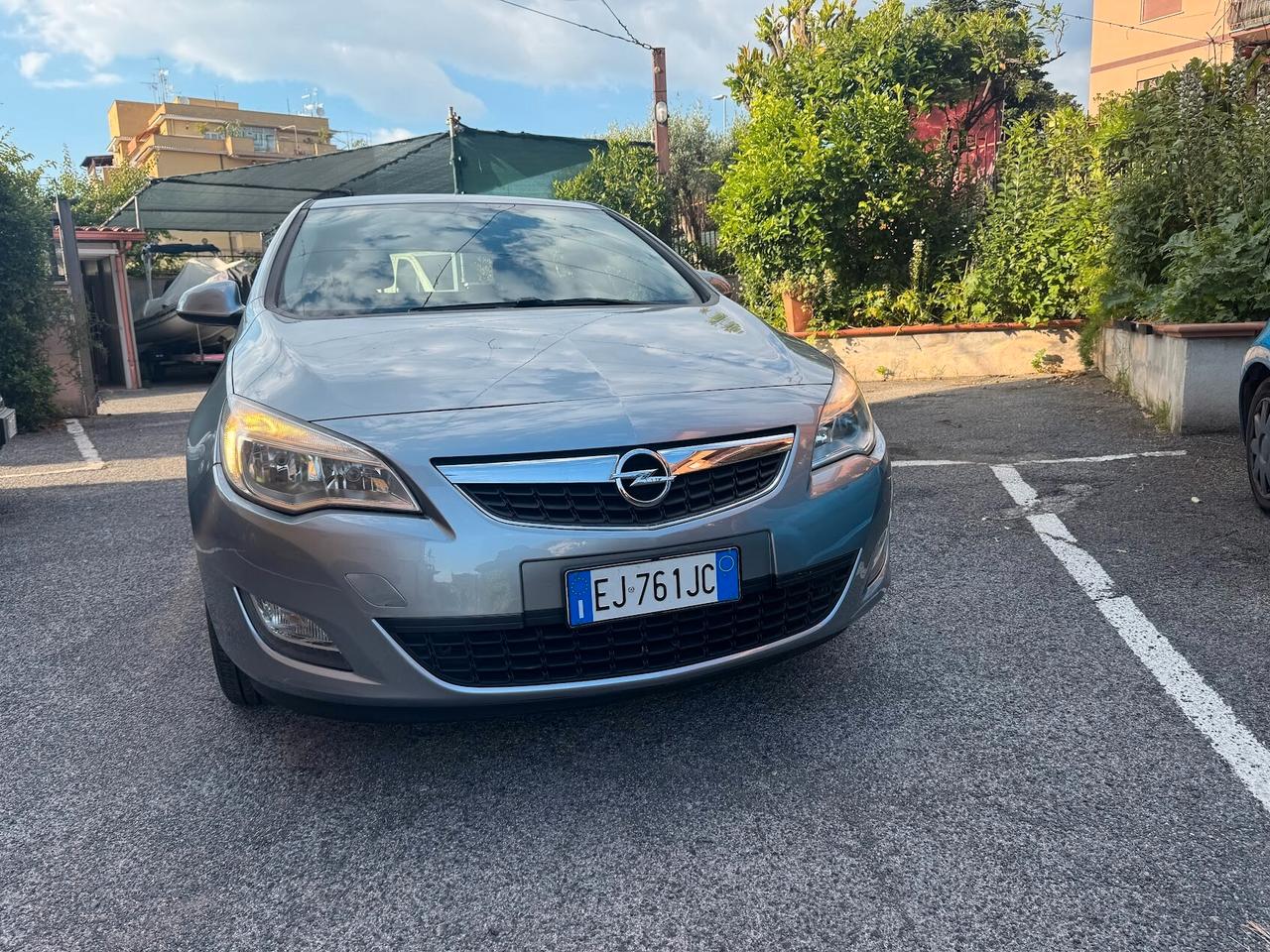 Opel Astra 1.4 100CV 5 porte Elective