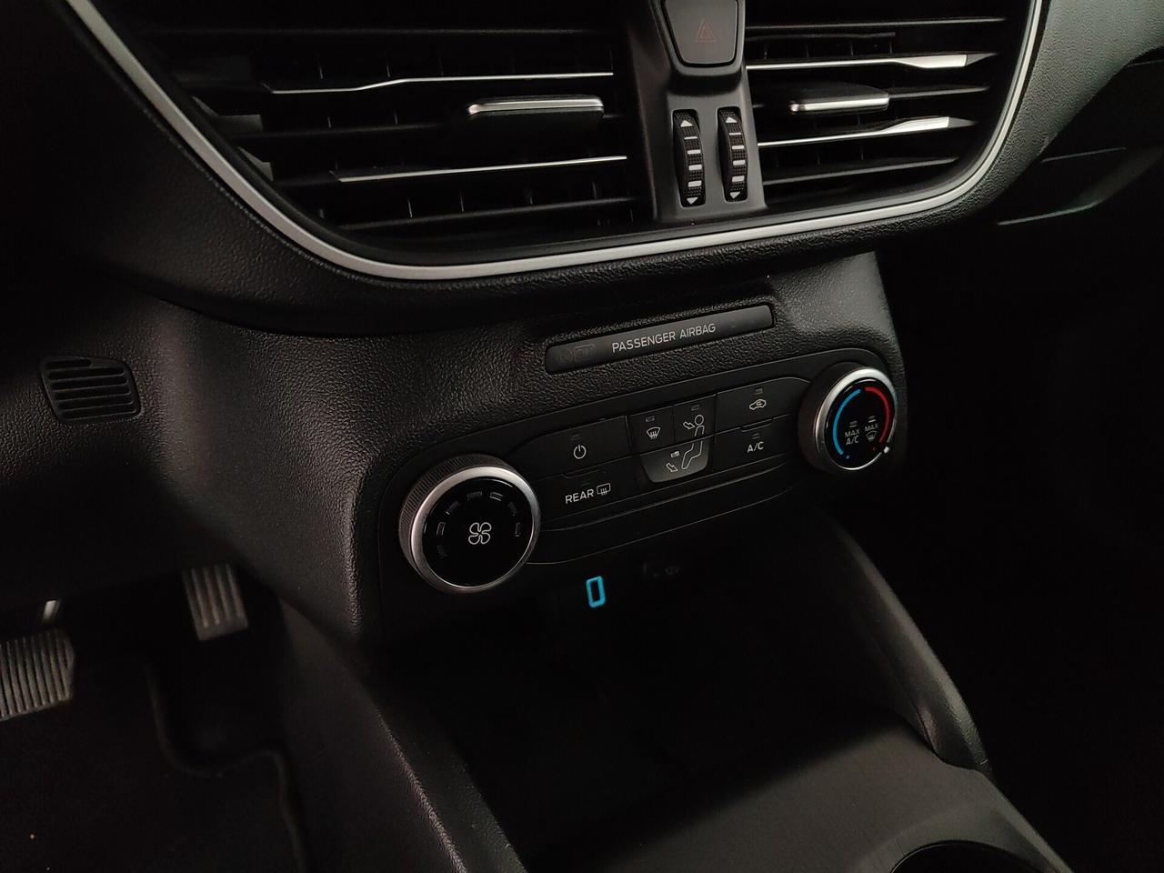 Ford Focus 1.5 EcoBlue 120 CV automatico SW Business Co-Pilot