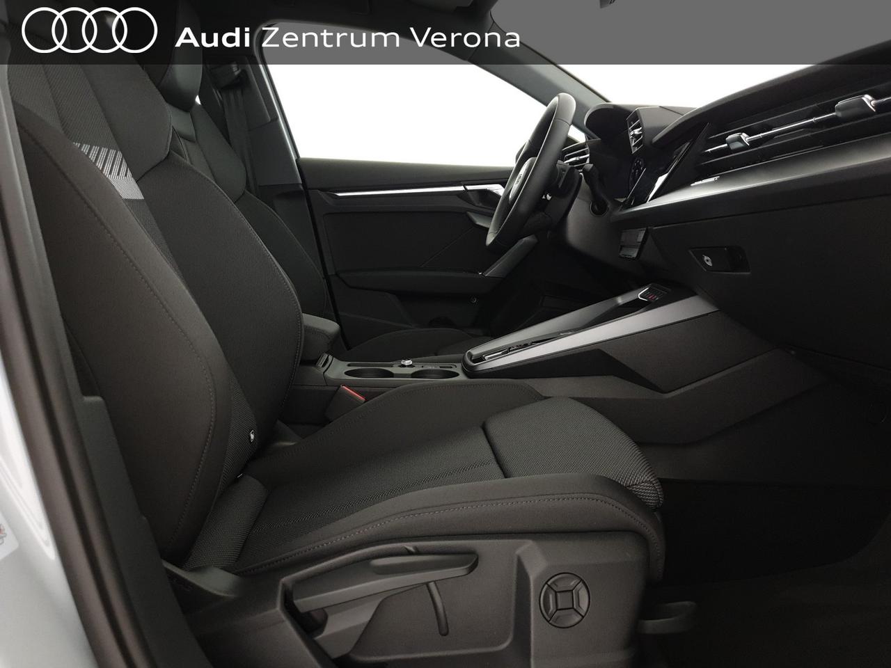 Sportback 1.5TFSI 150CV S tronic Business Advanced