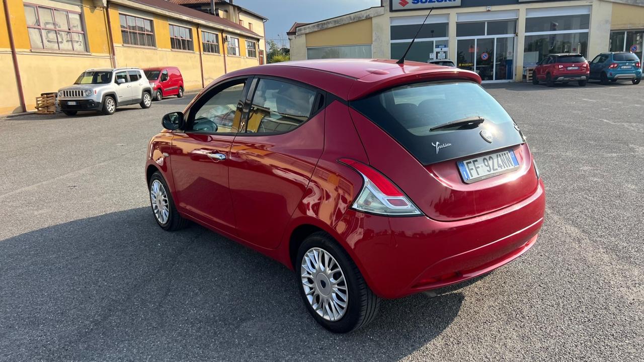 Lancia Ypsilon 1.2 69 CV 5 porte GPL Ecochic Platinum