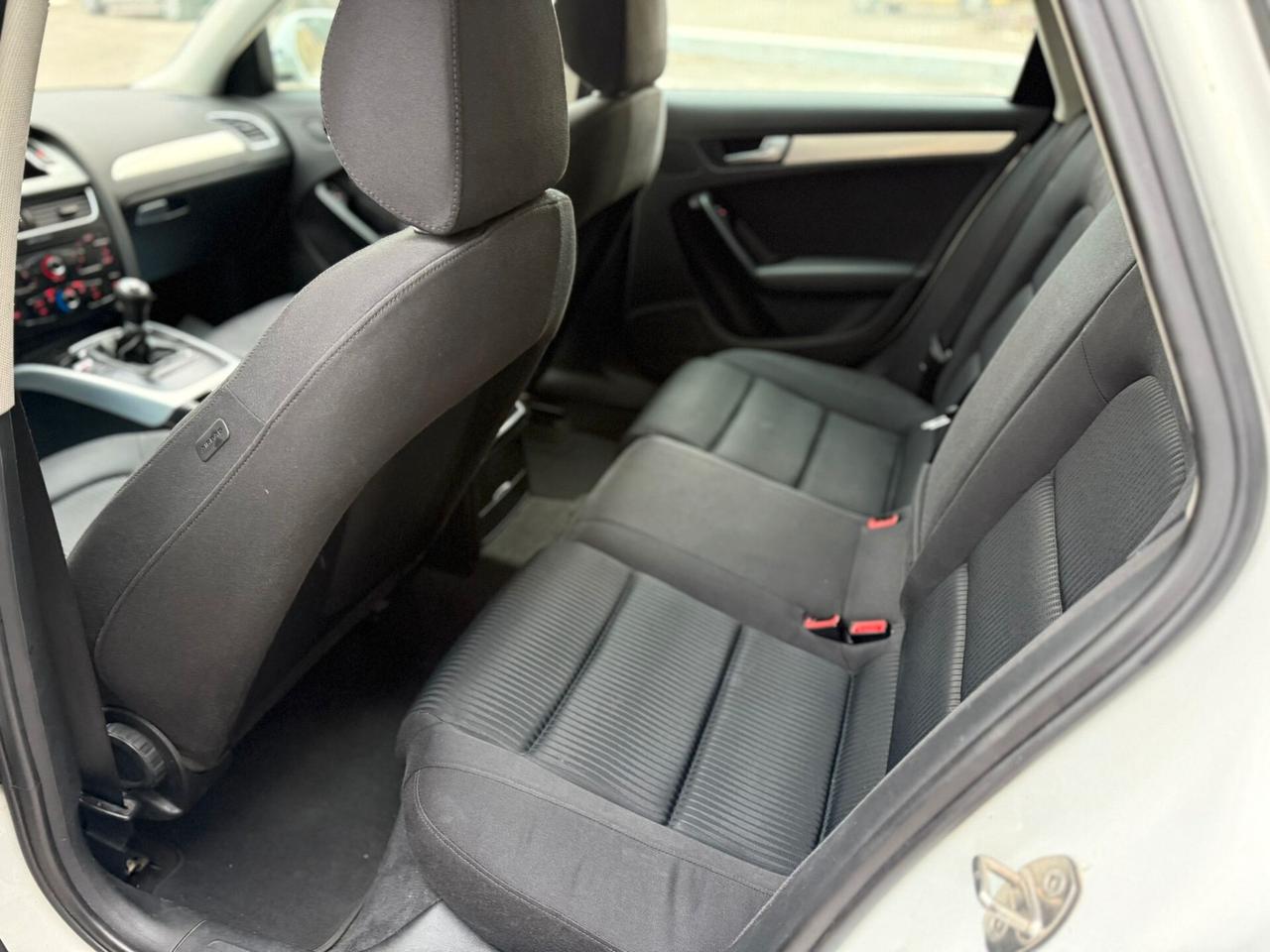 AUDI A4 2.0 TDI 2010 12 MESI DI GARANZIA