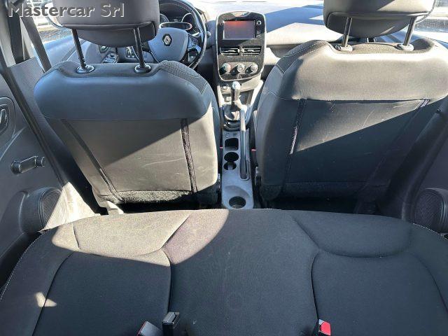 RENAULT Clio Clio 5p 1.2 Costume National 75cv tg. EY513YZ