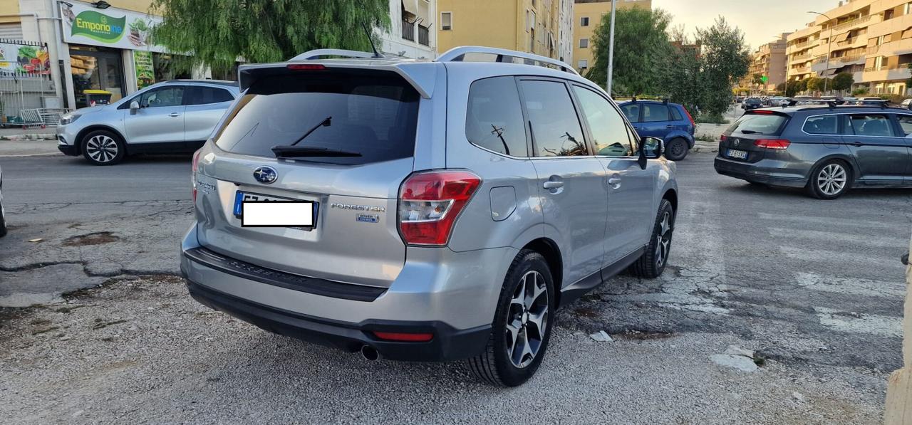 Subaru Forester 2.0D -S DYNAMIC 2015