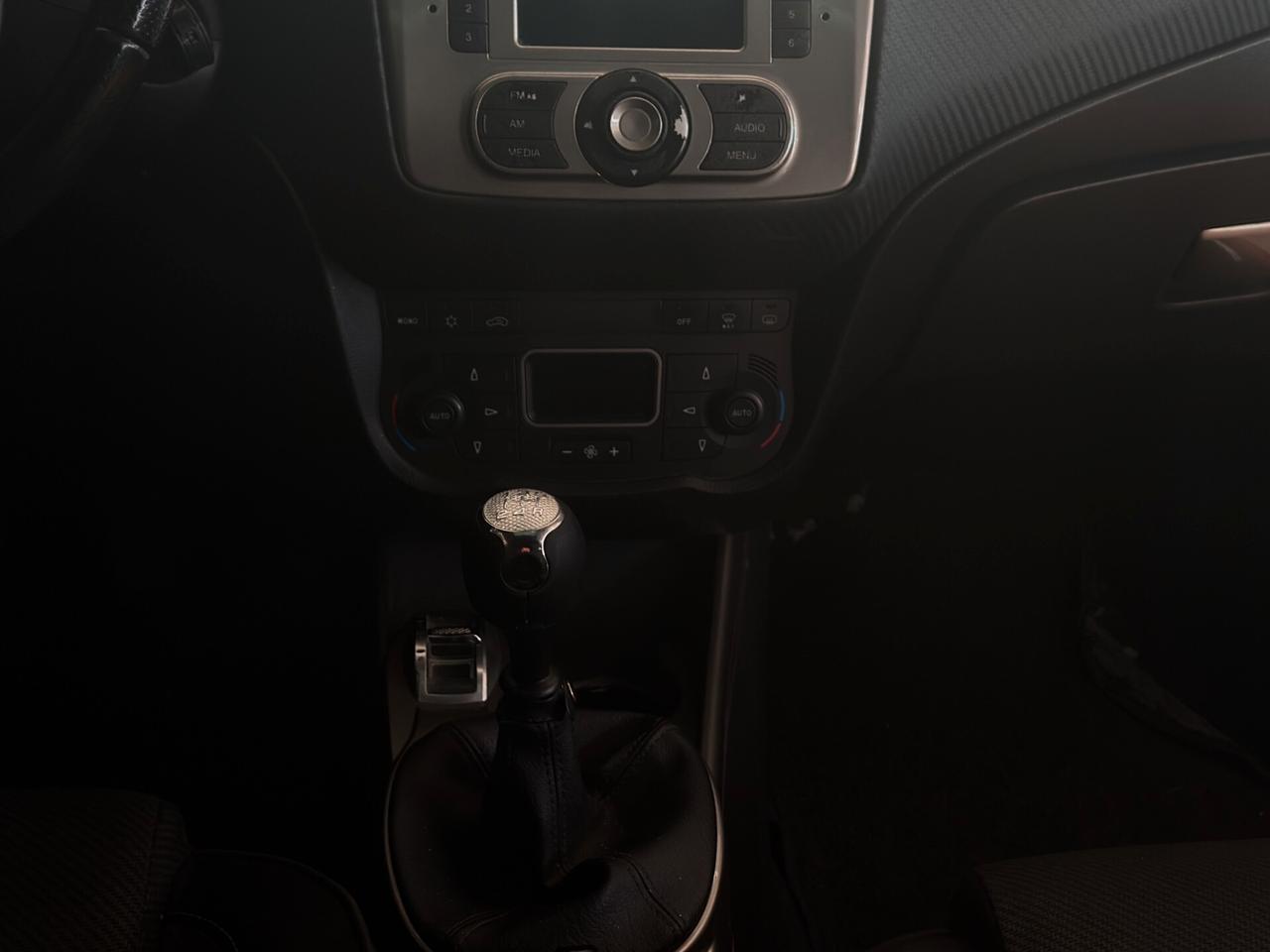 Alfa Romeo MiTo 1.3 JTDm-2 95 CV S&S Distinctive