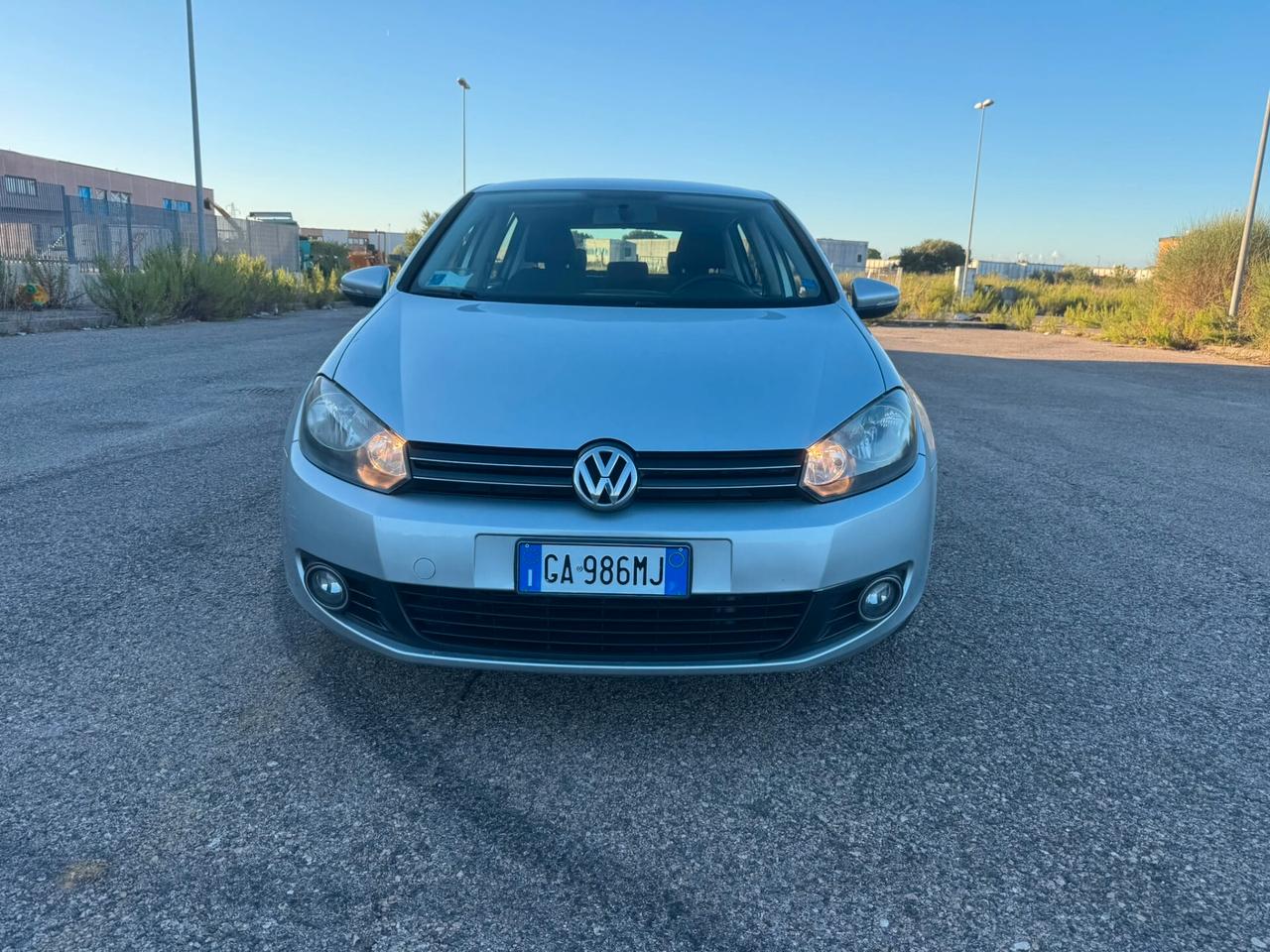 Volkswagen Golf 1.2 5 porte PER NEOPATENTATI