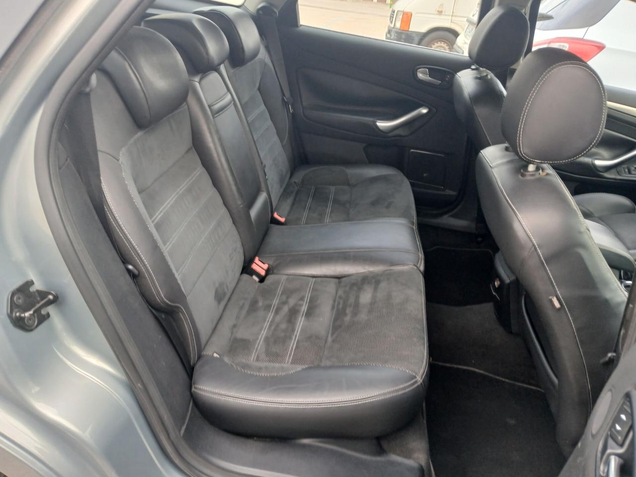 Ford Mondeo 2.0 TDCi 140 CV Station Wagon Titanium DPF