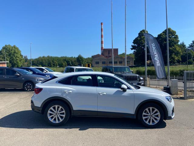 AUDI Q3 *PROMO* SPB 35 TDI S tronic Business Plus