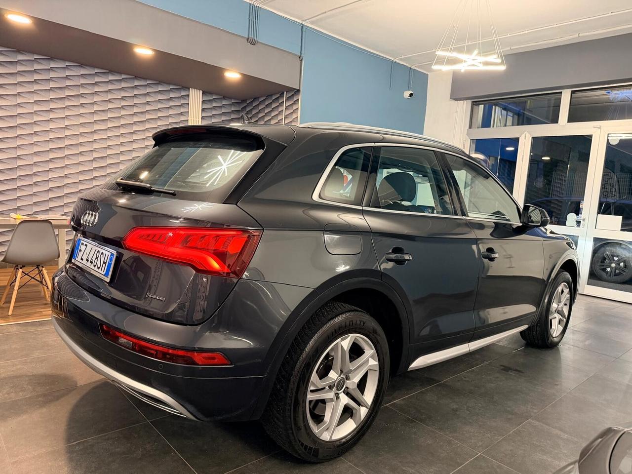 Audi Q5 45 TDI quattro S tronic Business Design 2019