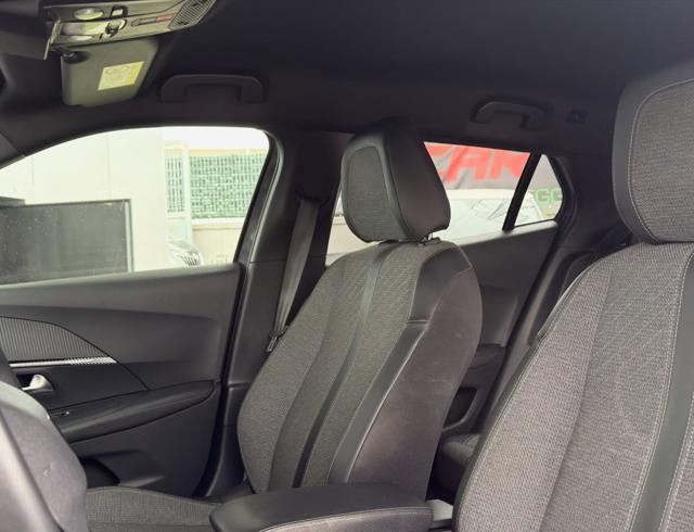 PEUGEOT 2008 BlueHDi 130 S&S EAT8 Allure