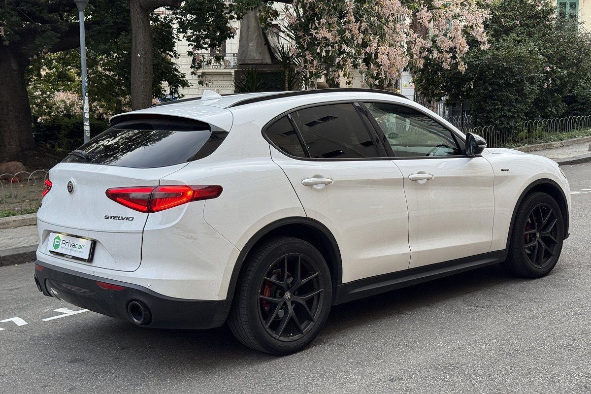 ALFA ROMEO Stelvio 2.2 Turbodiesel 190 CV AT8 Q4 Sprint