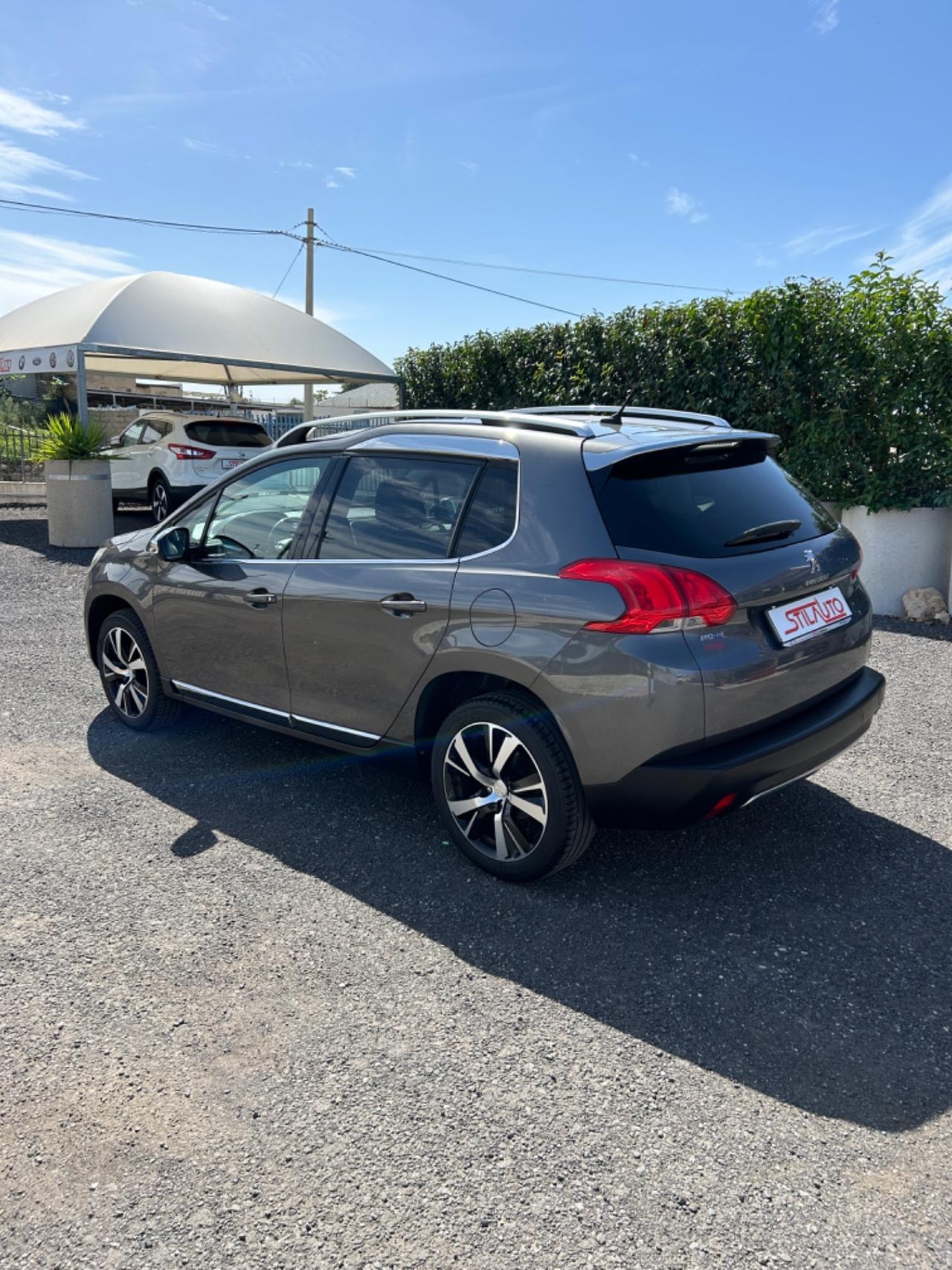 Peugeot 2008 BlueHDi 100 Allure