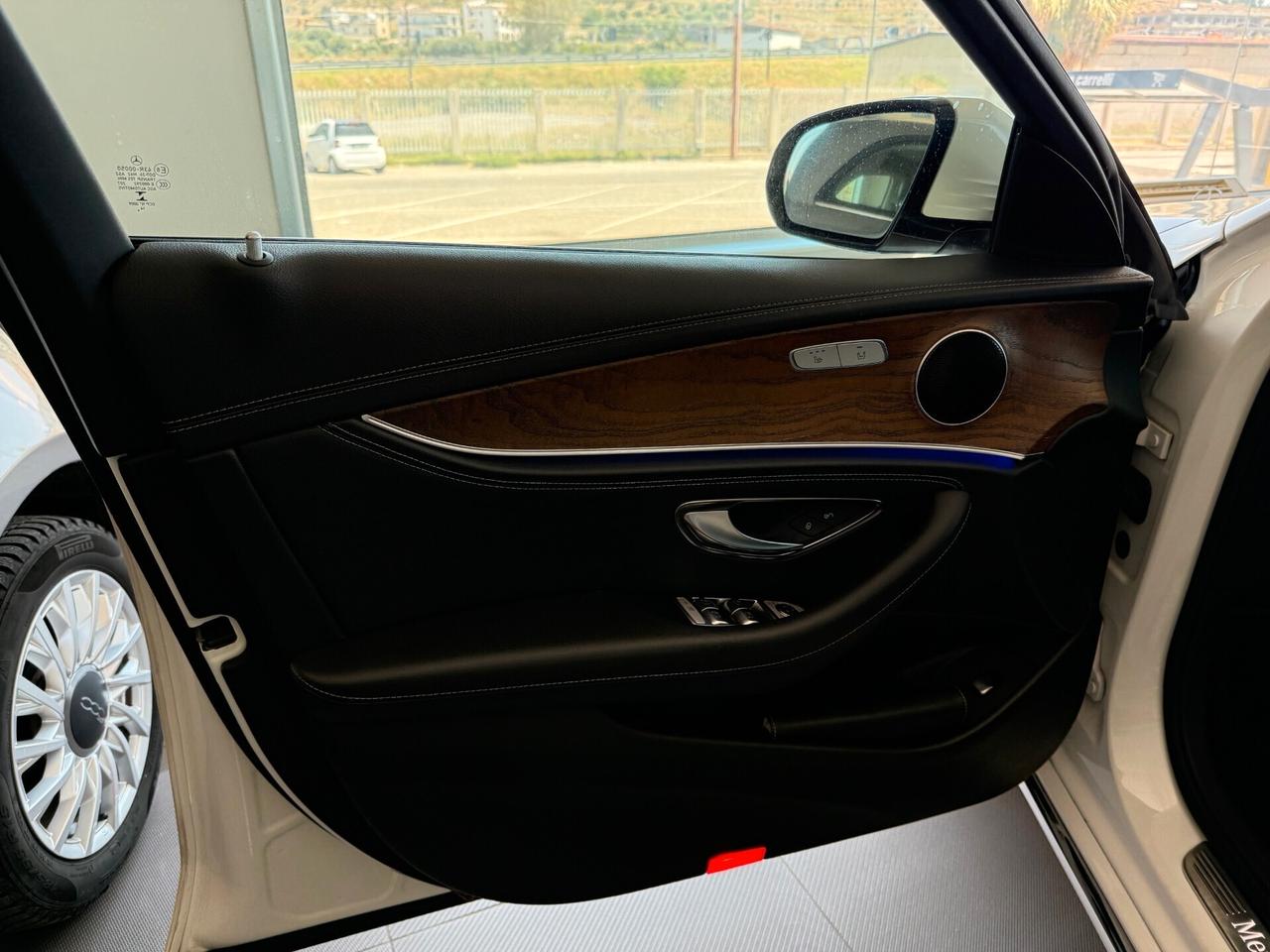 Mercedes-benz E 220 d 4Matic Sport