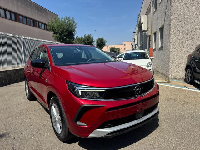 OPEL Grandland 1.5 diesel Ecotec 131CV AT8 Edition KM.0
