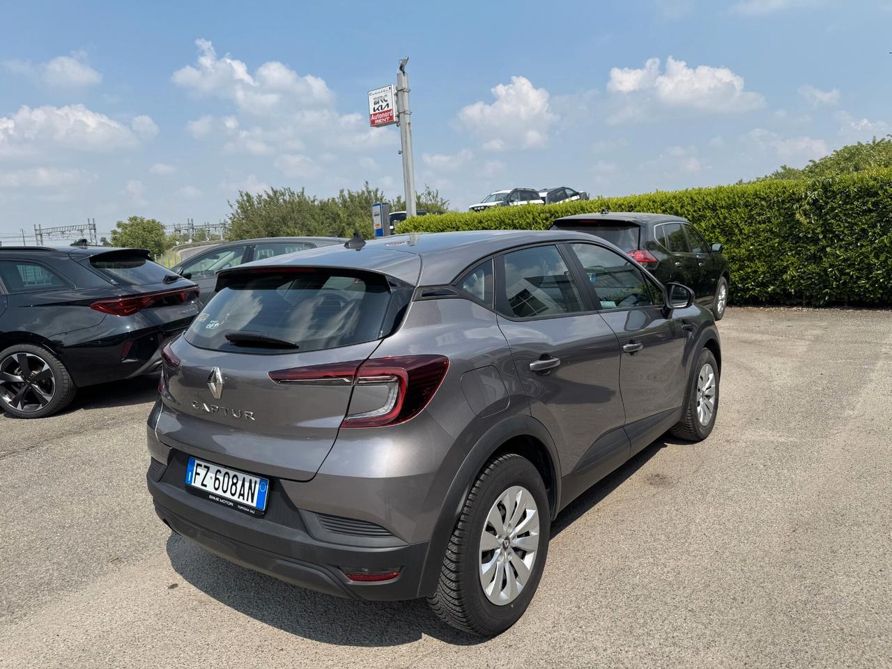 Renault Captur 1.0 tce 101cv / NO VINCOLI / Unico P.