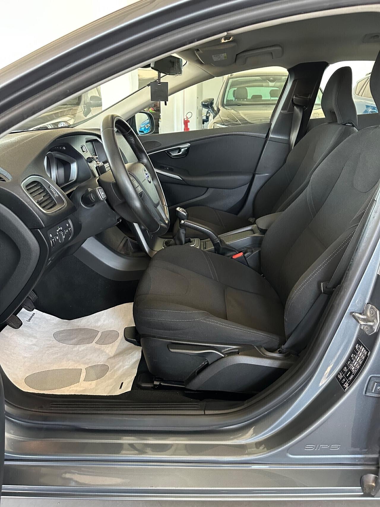 Volvo V40 D2 1.6 Volvo Ocean Race