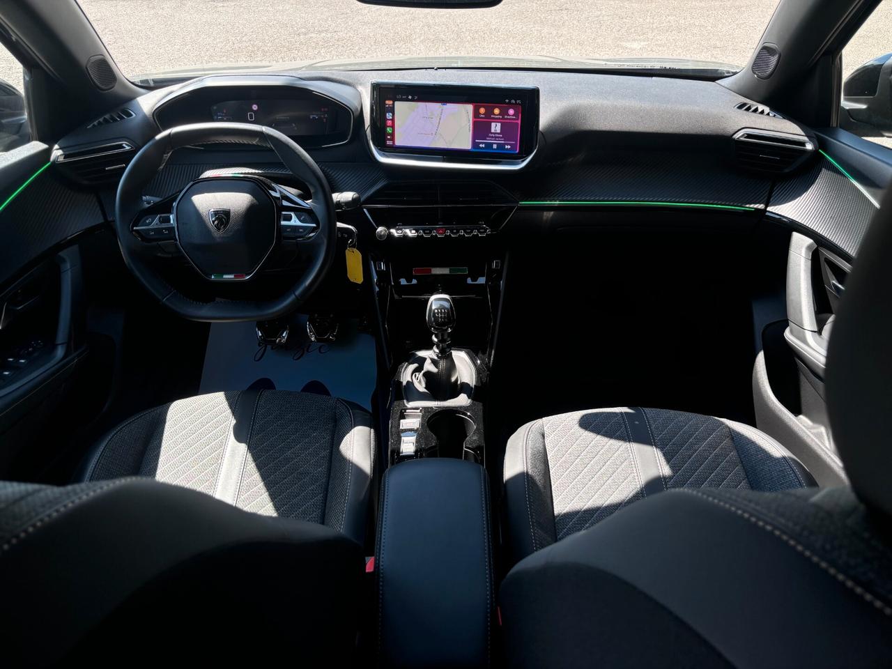 Peugeot 2008 PureTech 100 S&S Allure