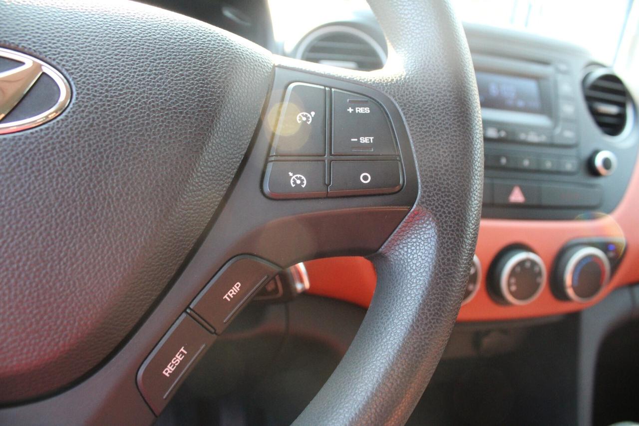 Hyundai i10 1.0 MPI Login